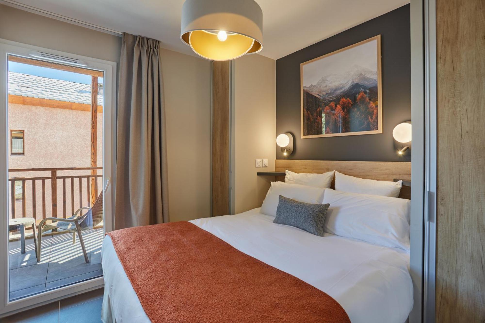 Residence Prestige Odalys Le Mont D'아론 외부 사진