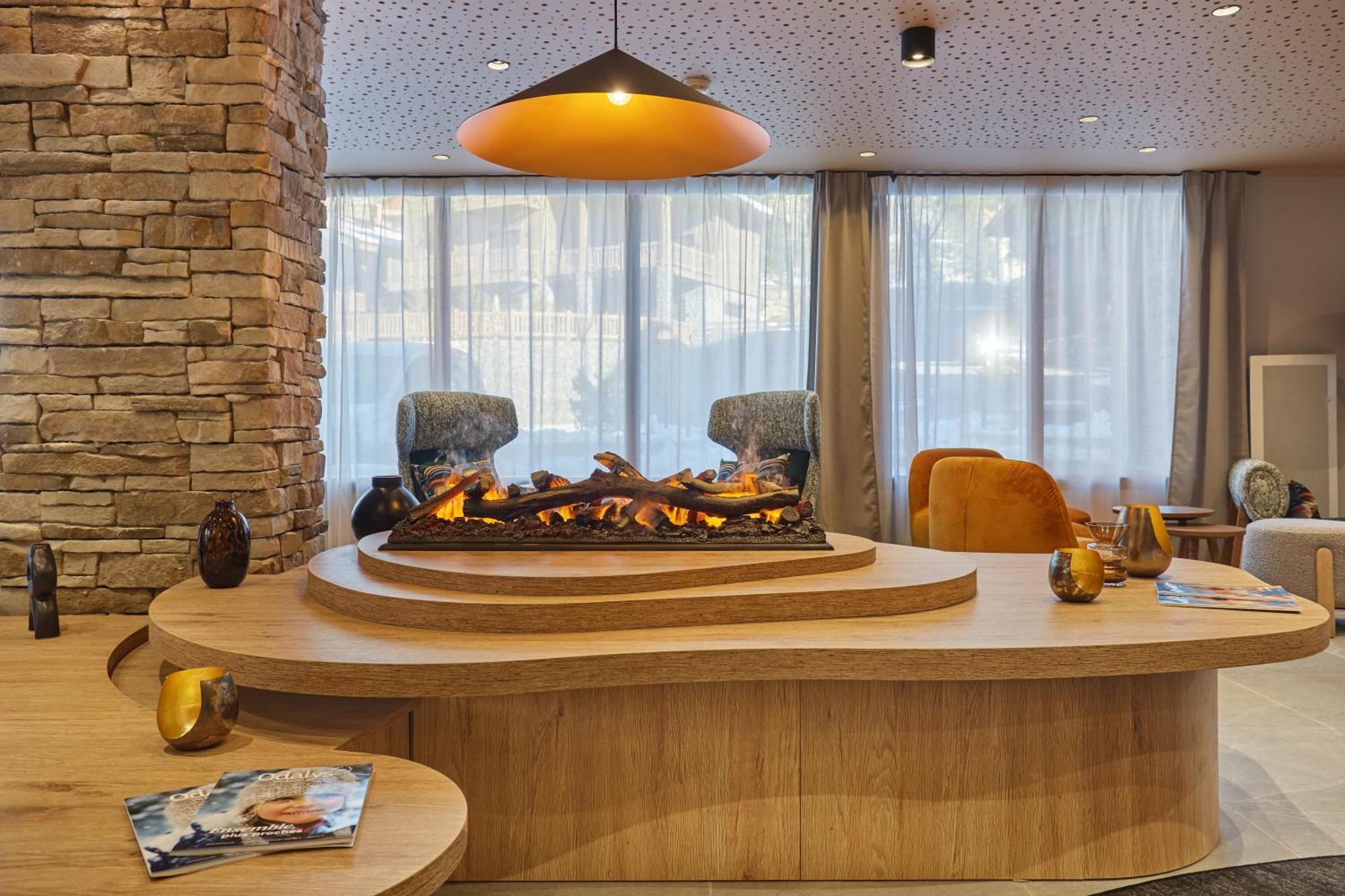 Residence Prestige Odalys Le Mont D'아론 외부 사진