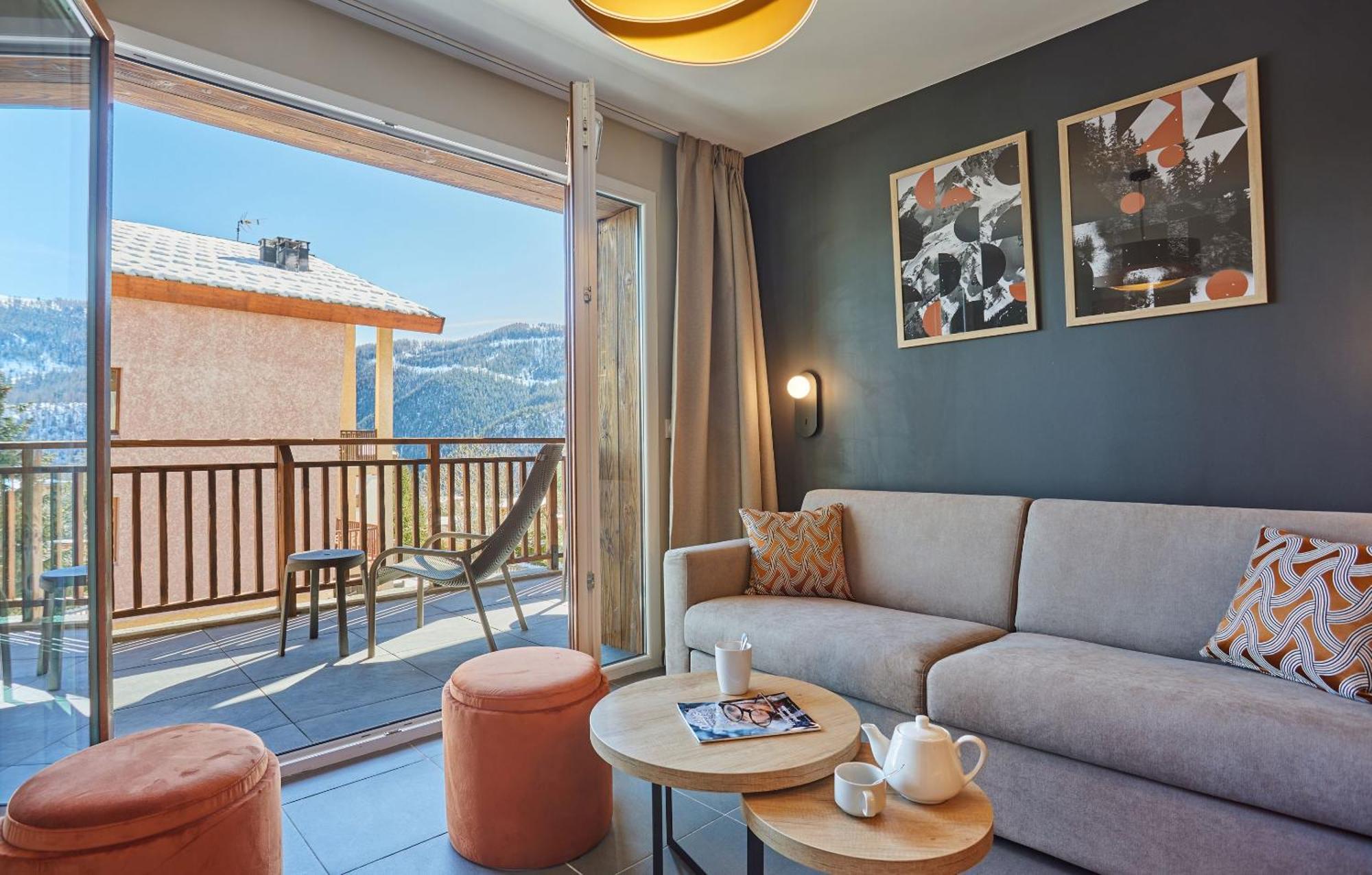 Residence Prestige Odalys Le Mont D'아론 외부 사진